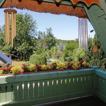 Ferienhaus, Nyaraló